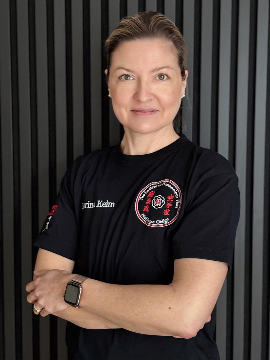 Über mich: Sabrina Keim, Karate-Trainerin und Coach für starke Frauen